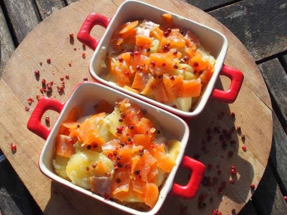 Emincé de pommes de terre au fromage de Munster et truite fumée