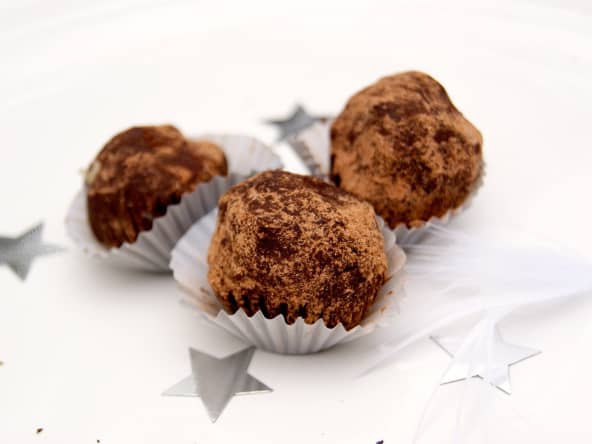 Truffes au chocolat noir et caramel au beurre salé