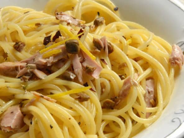 Spaghetti au thon au citron et aux câpres
