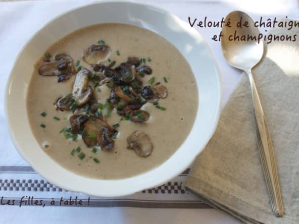 Velouté de châtaignes et champignons