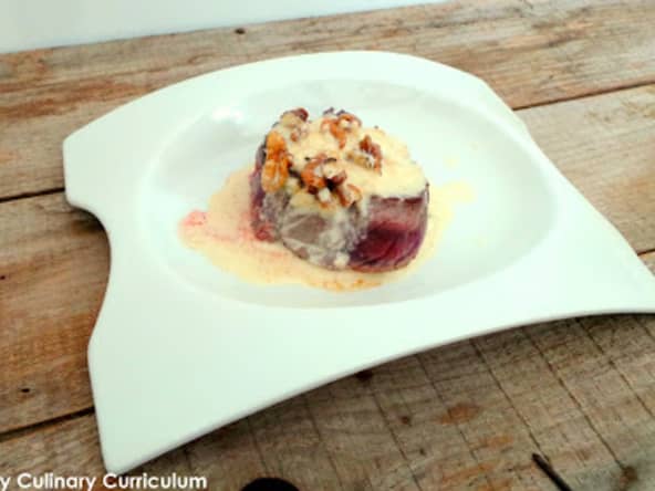 Tournedos de bœuf sauce camembert aux noix