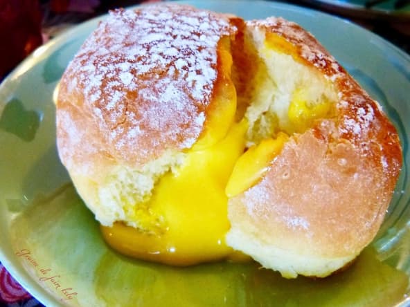 Beignets au four au passion curd