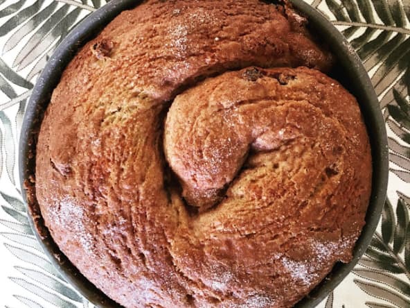 La brioche sans beurre à la cannelle et aux fruits secs