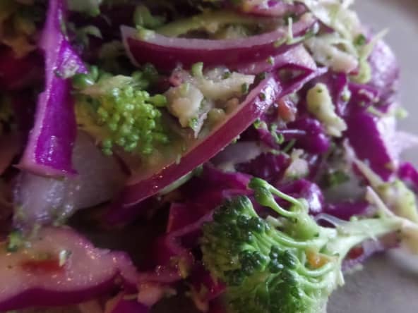 Salade de chou rouge et brocoli