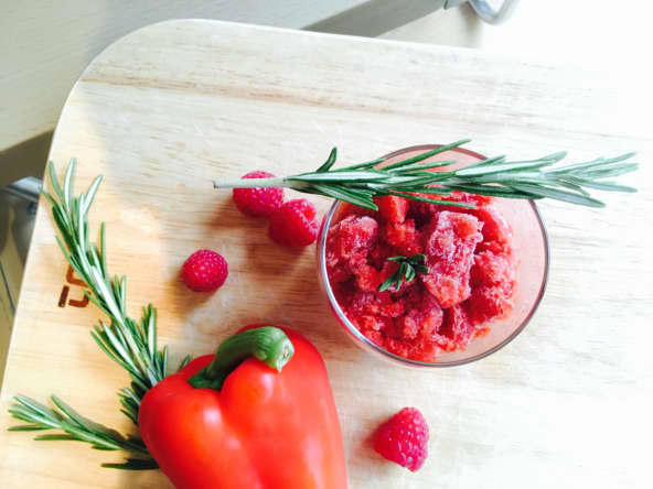 Granité poivron, framboise et romarin
