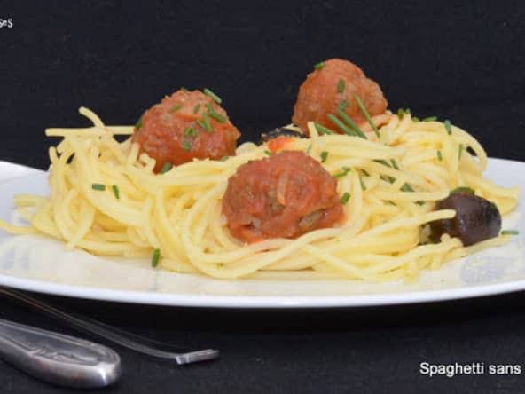 Spaghetti aux boulettes sauce tomates