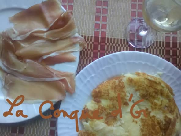 Gâteau de pommes de terre, speck et provola