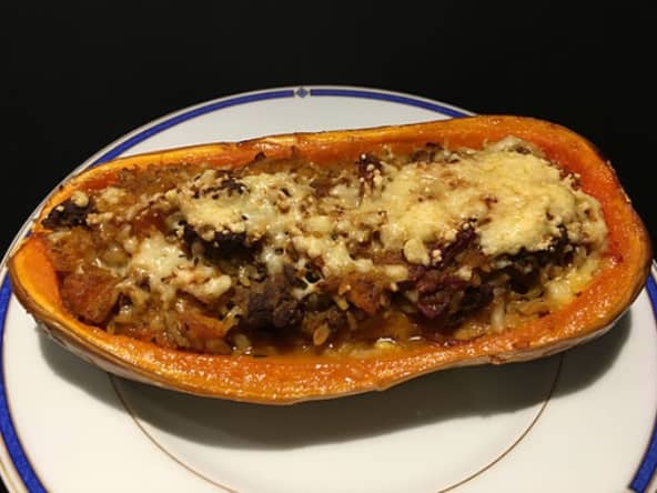 Butternut farcie à la viande et au riz