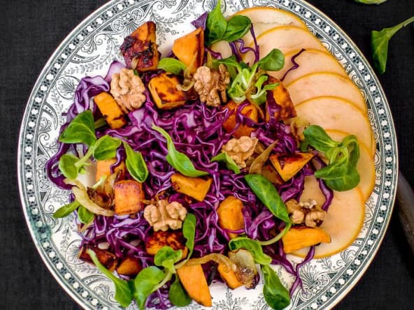Salade au chou rouge et patates douces pour l'automne