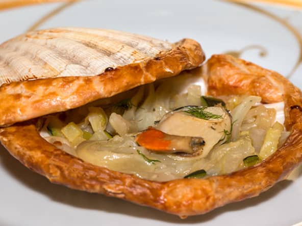 Noix de St-Jacques en coquilles lutées au fenouil
