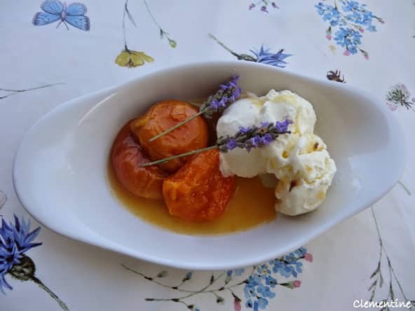 Glace à la lavande (dont sirop de lavande)