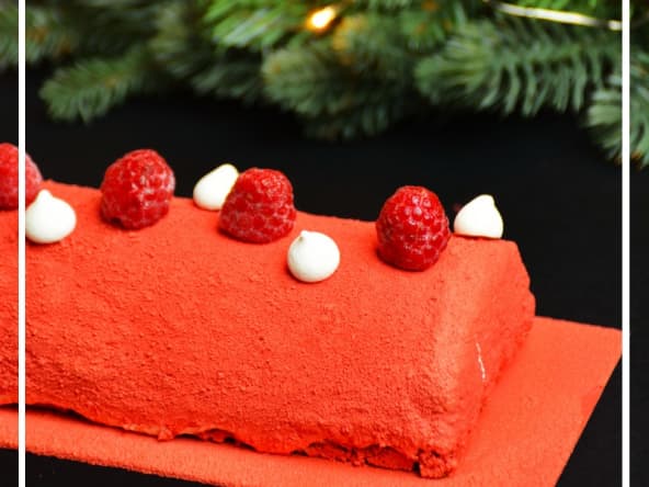 Bûche au chocolat blanc, framboises et spéculoos