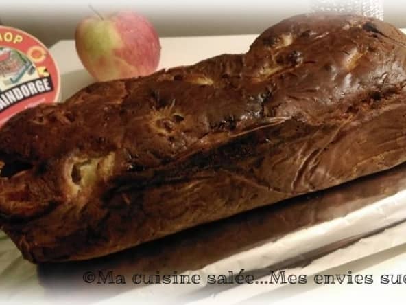 Cake pomme livarot et confit de cidre