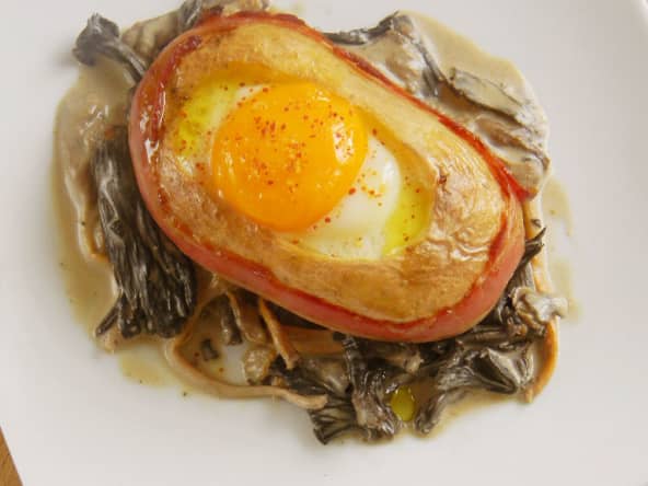 Oeuf cocotte en pomme de terre et lard fumé