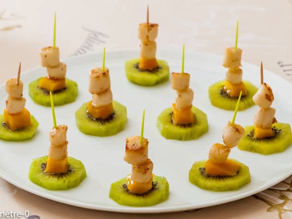 Kiwis aux pétoncles et à la mangue