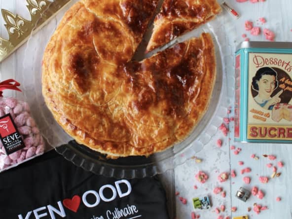 Galette des rois aux pralines roses