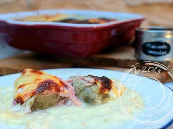 Endives gratinées au jambon et à la béchamel
