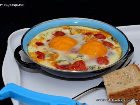 Fricassée de tomates cerise au St-Agur.