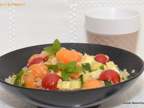 Salade de quinoa au melon, courgette et menthe