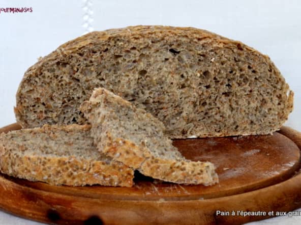 Pain à l'épeautre et aux graines Chia