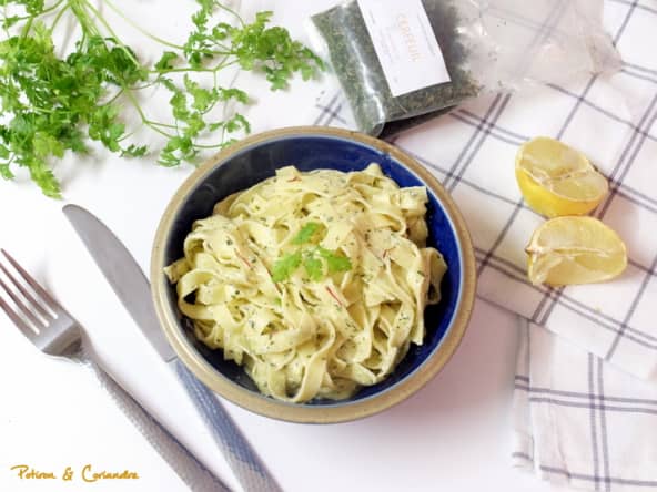 Tagliatelles safranées au citron et cerfeuil