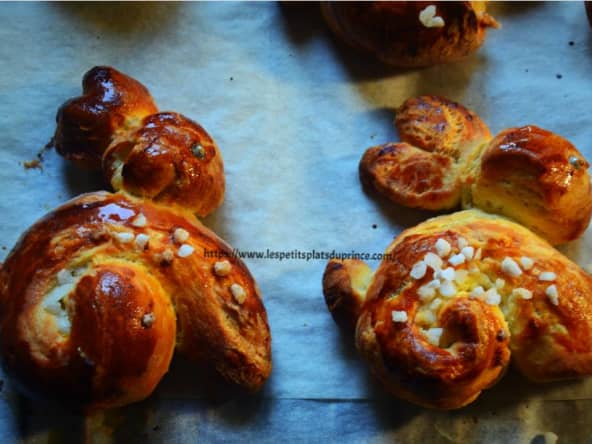 Lapins de Pâques en brioches