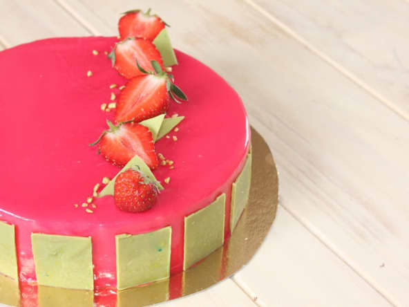 Entremets fraise, citron et vanille