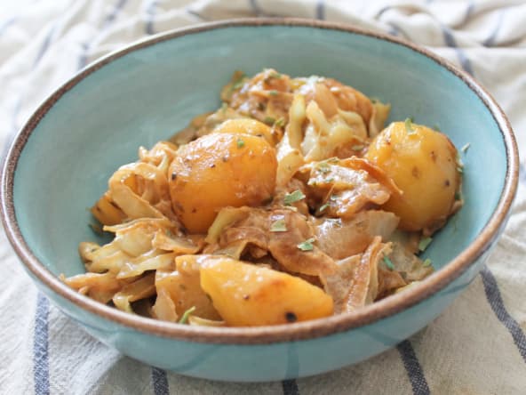 Poêlée de pommes de terre et chou