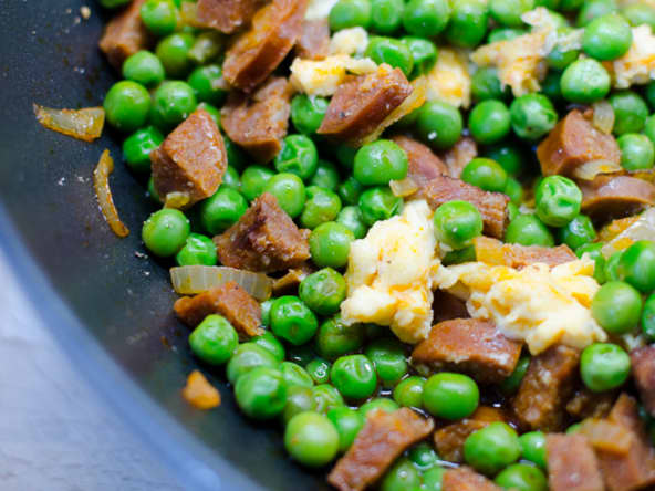 Petits pois au chorizo
