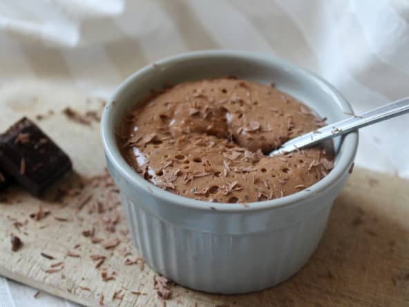 Mousse vegan au chocolat praliné