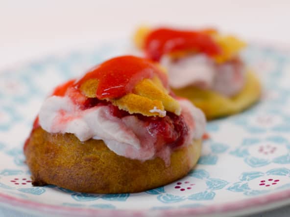 Choux à la fraise et à la framboise