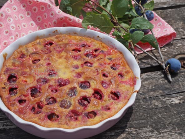 Gâteau aux prunes, romarin et huile d'olive