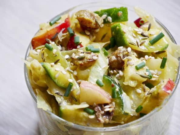Salade aux deux choux marinés