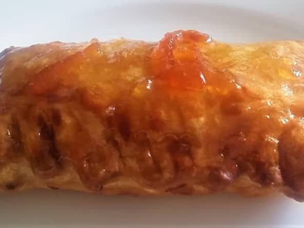 Feuilletés aux pommes et marmelade d'orange