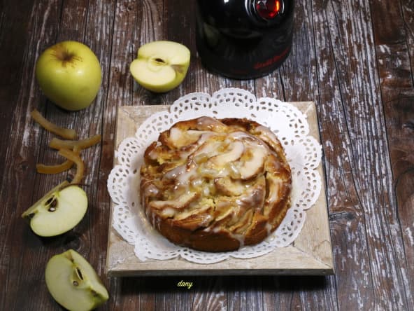 Gâteau aux pommes cannelle et orange confite