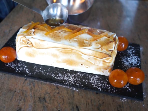 Flamber une bûche de noël