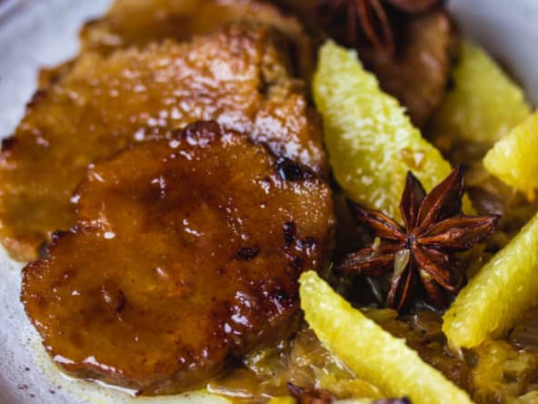 Seitan laqué à l'orange et aux épices
