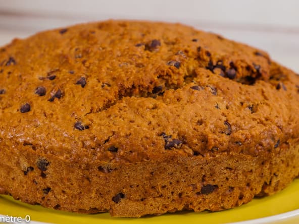 Gâteau du matin à la poire de terre , aux amandes et aux pépites de chocolat