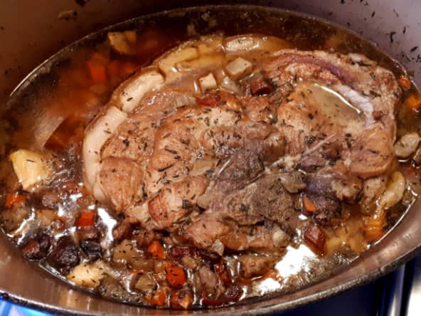 Rouelle de porc braisée