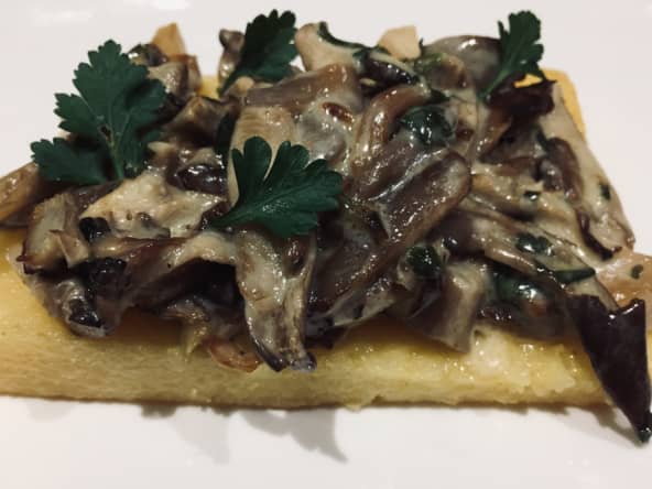 Timbale de polenta aux pleurotes