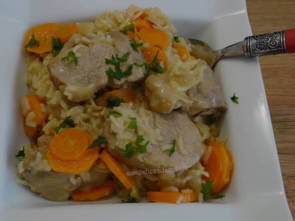 Filet mignon de porc au riz, carottes à la crème