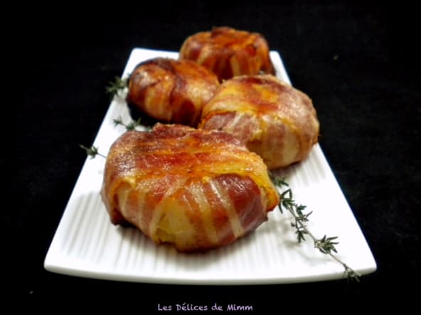 Petits gâteaux de pommes de terre au lard fumé