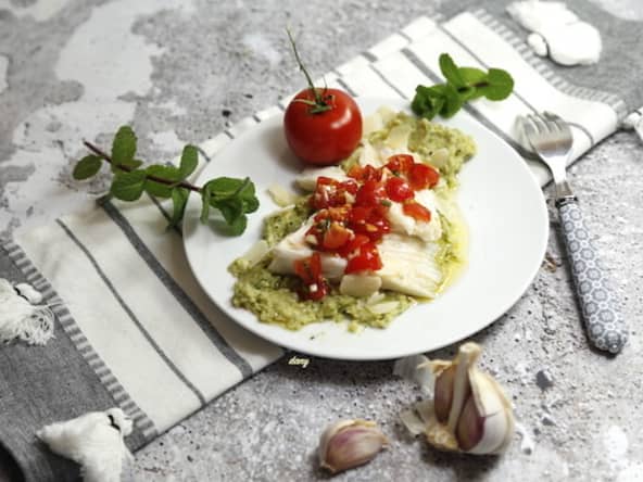 Ailes de raie sauce vierge et purée au pesto de menthe
