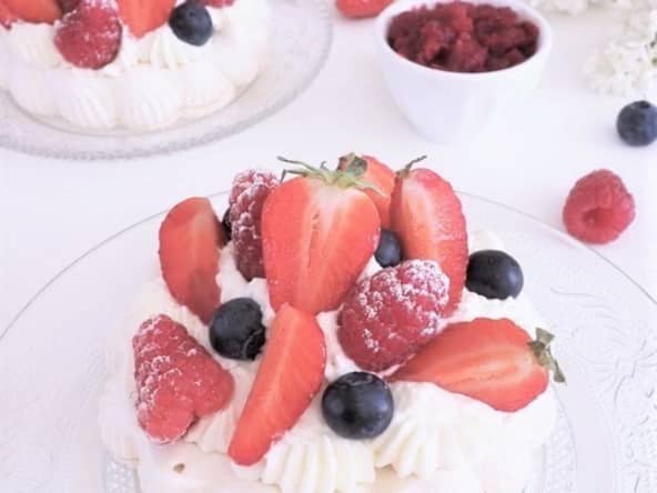 Pavlova aux fruits rouges