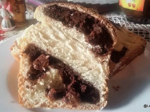 Brioche aux noix et chocolat