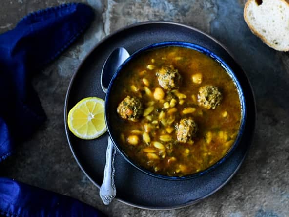 Soupe Chorba aux boulettes et langues d'oiseaux