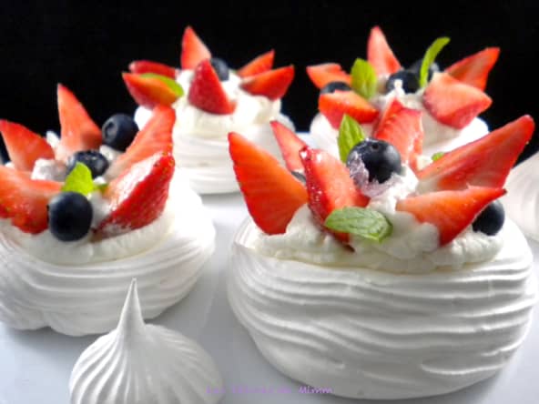 Pavlovas de Pâques à la violette