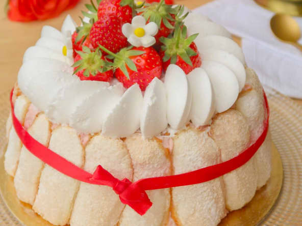 Charlotte aux fraises vegan