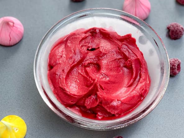 Sorbet framboise et premiers pas avec la sorbetière d'après Christophe Felder