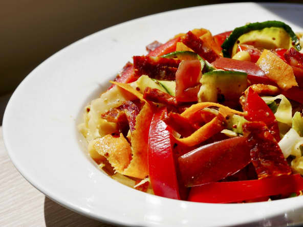Tagliatelles de légumes de saison et pois chiches